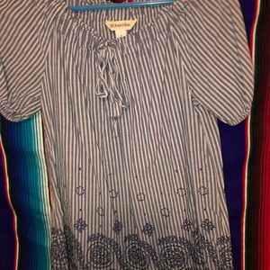 Blue&white pin striped shirt